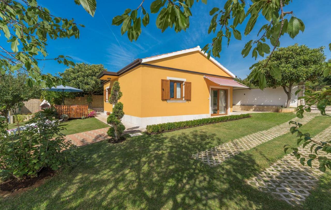 Holiday House Antonio بوريتش المظهر الخارجي الصورة